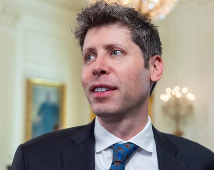 openai-reaches-deal-to-deploy-ai-models-on-us.-department-of-defense-classified-network