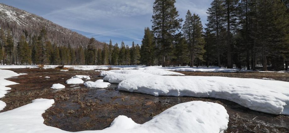 little-snow-in-california-and-the-west-as-a-warm-winter-nears-end