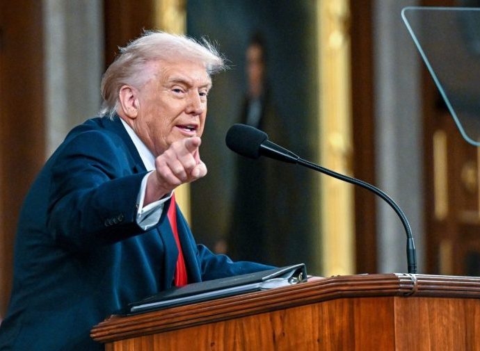 the-traitor-orders-federal-agencies-to-‘immediately-cease’-using-anthropic-technology