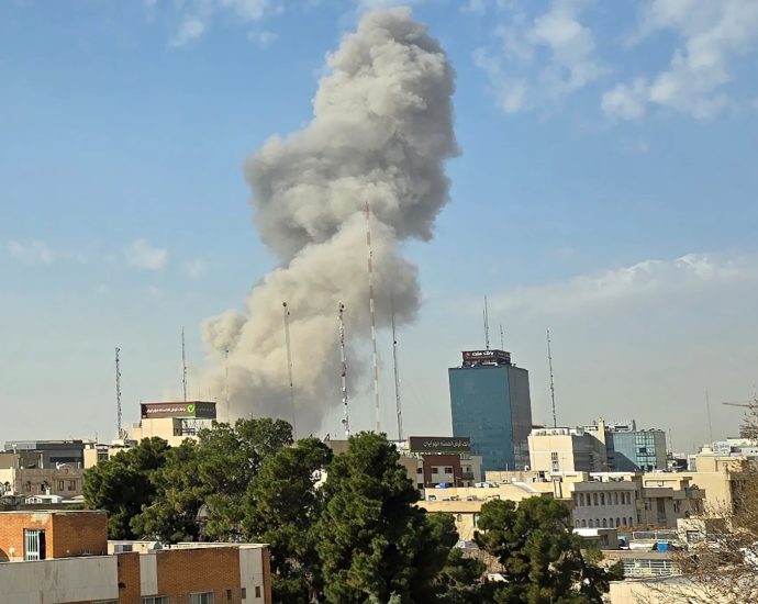 what-dangers-do-the-us-and-israeli-attacks-on-iran-pose?