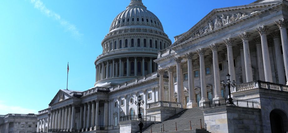 lawmakers-demand-war-powers-resolution-vote-after-iran-strikes