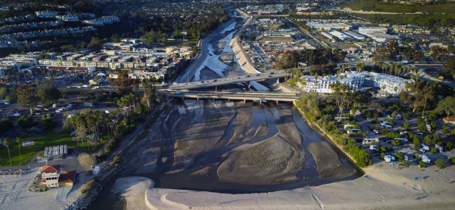 fear-that-herbicides-are-poisoning-orange-county-creeks-blows-up-on-social-media