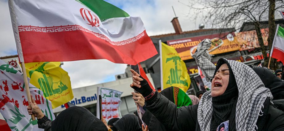 ayatollah-killed,-death-toll-climbs-in-iran-conflict