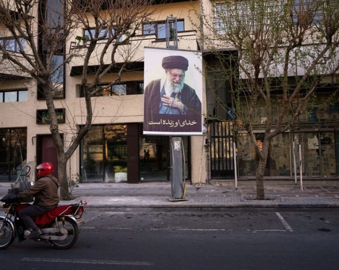 what-happens-after-iran’s-‘decapitation’