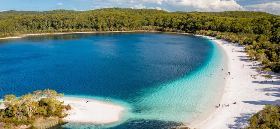 ancient-mystery-on-k’gari:-world’s-largest-sand-island-lakes-dried-up-during-rainy-era
