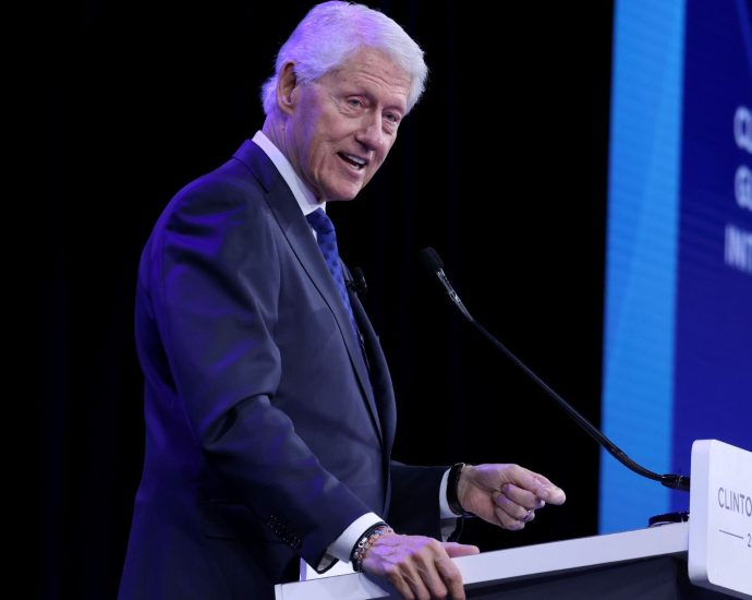 what-former-president-bill-clinton-said-during-his-oversight-committee-hearing