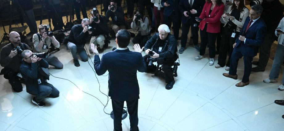 conflicting-justifications-raise-questions-about-us-endgame-in-iran