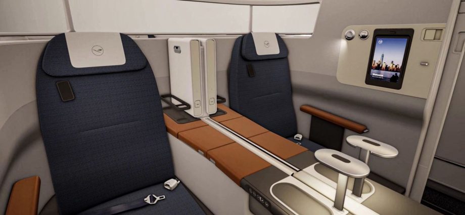is-it-true-that-upgrading-to-business-class-at-check-in-costs-more?
