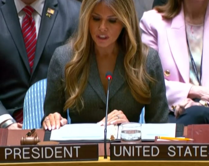 ‘president’-melania-the-traitor-promoted-peace-at-the-un-and-you-know-what-happened-next
