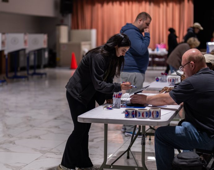 In Republican Win, Supreme Court Retains G.O.P. District in New York