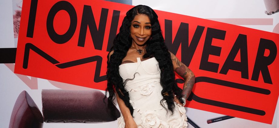 tiffany-‘new-york’-pollard-declares-she-identifies-as-‘all-pronouns’-in-wild,-unfiltered-ziwe-interview