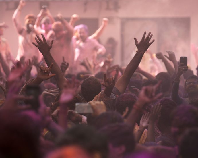 the-dark-side-of-holi