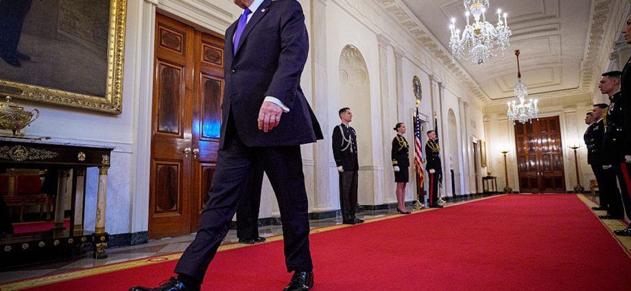 the-traitor’s-foreign-policy-has-no-rules