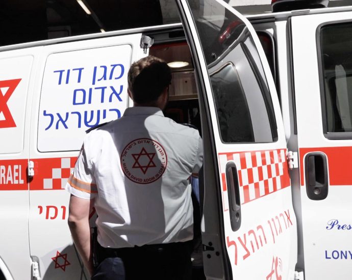 inside-the-underground-nerve-center-of-israel’s-first-responders