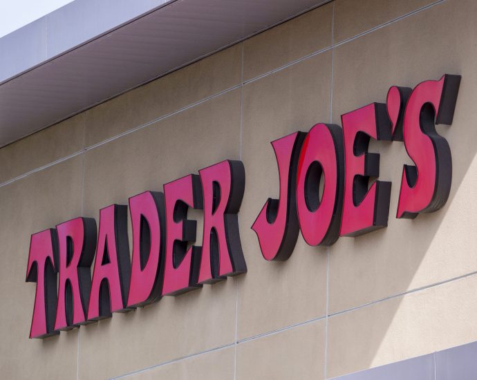 trader-joe’s-recalls-over-36-million-pounds-of-product-after-glass-found-in-rice