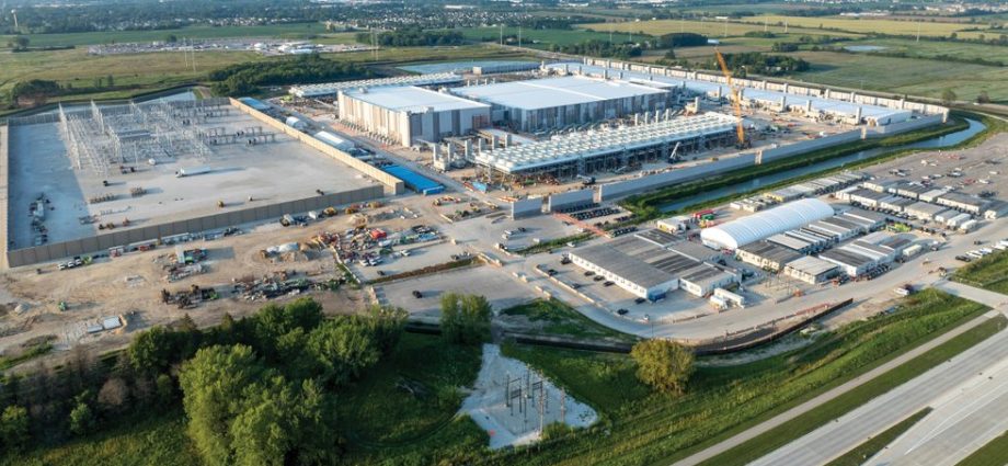 resisting-the-data-center-boom