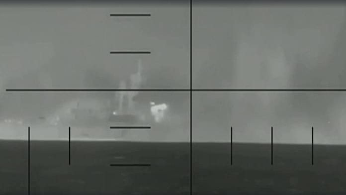 pentagon-video-shows-us-torpedo-attack-on-iranian-warship