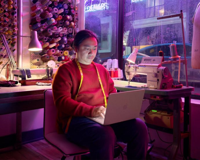 apple’s-budget-friendly-macbook-neo-is-bursting-with-color-and-compromise