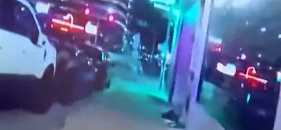 austin-police-release-bodycam-from-bar-shooting
