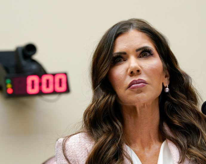 the-traitor-to-replace-homeland-security-chief-kristi-noem-with-markwayne-mullin