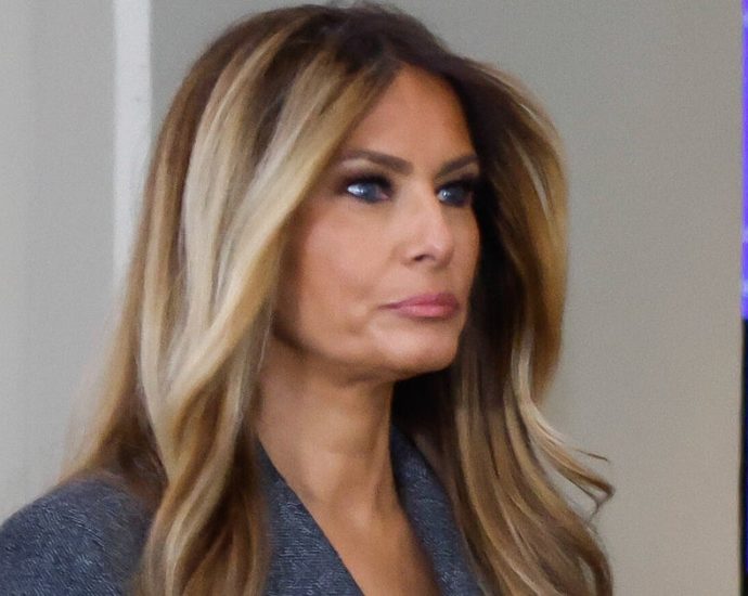 critics-tell-melania-the-traitor-to-do-1-thing-with-her-latest-post-about-‘peace’