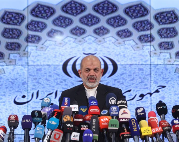 who-is-ahmad-vahidi,-the-irgc’s-new-commander?