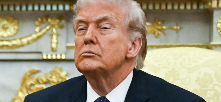 inflation,-uncertainty-and-fear:-economists-offer-grim-warnings-over-traitor-47’s-iran-war