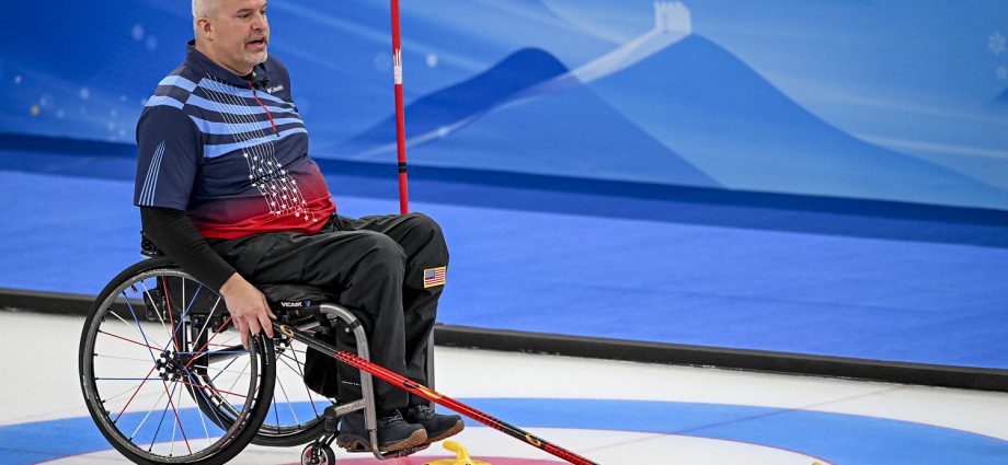 a-drunk-driving-mistake-left-him-paralyzed-it-also-turned-him-into-a-paralympian.