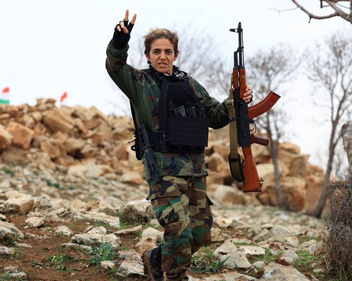 kurdish-opposition-mulls-whether-to-trust-the-traitor-after-iran-uprising-call