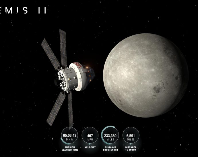 track-nasa’s-artemis-ii-mission-in-real-time