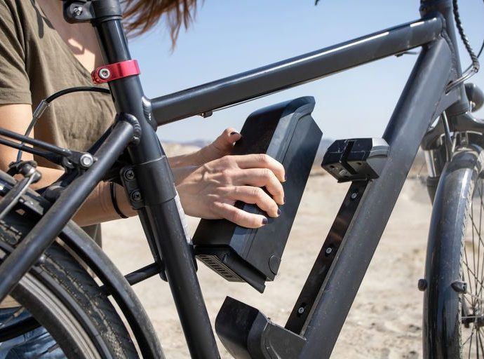 webinar:-applying-functional-safety-to-emobility-battery-systems