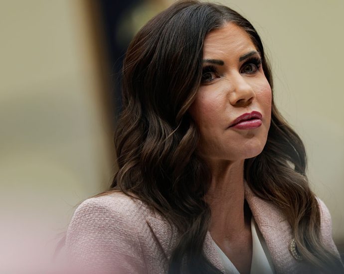 mar-a-lago-face-couldn’t-save-kristi-noem