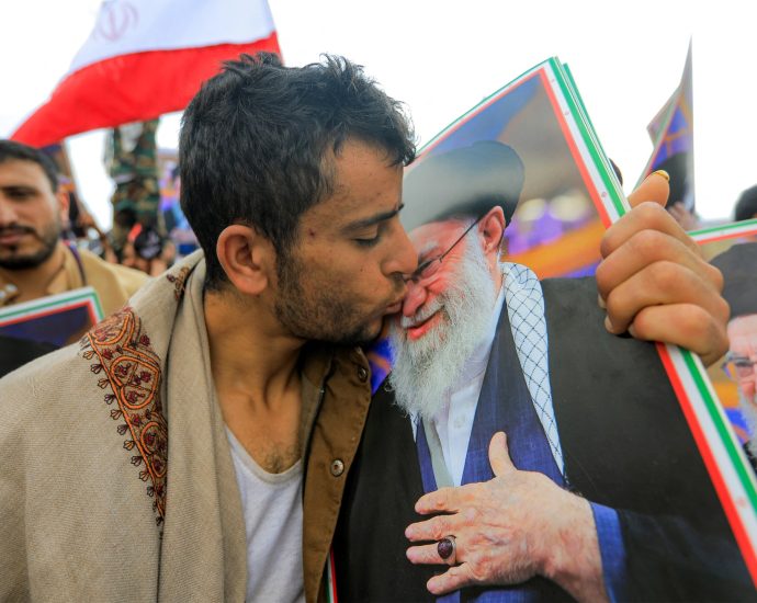 why-yemen’s-houthis-are-staying-out-of-israel-us-fight-with-iran-–-for-now