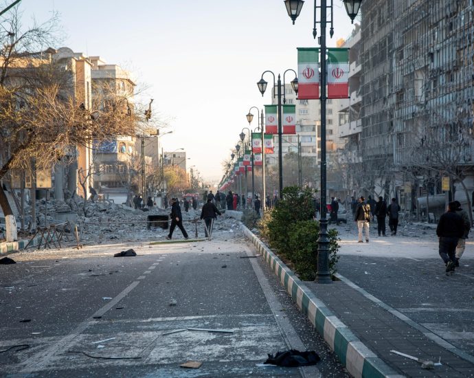 iran-war:-what-is-happening-on-day-eight-of-us-israel-attacks?