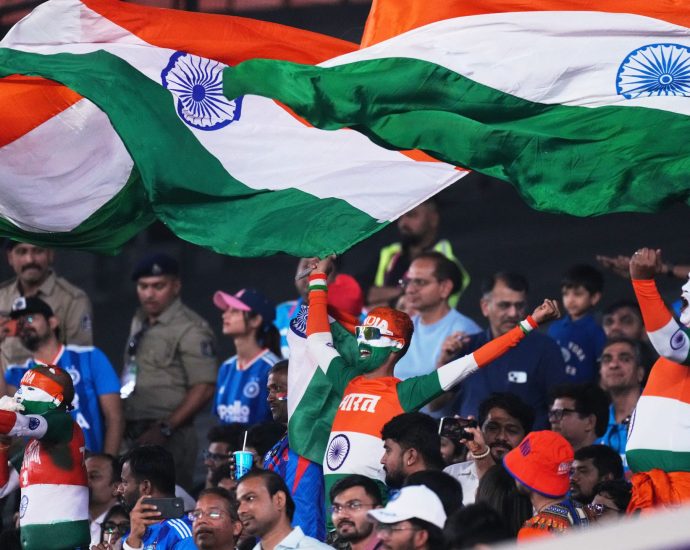 india-vs-new-zealand:-fans-hope-for-world-cup-final-redemption-in-ahmedabad