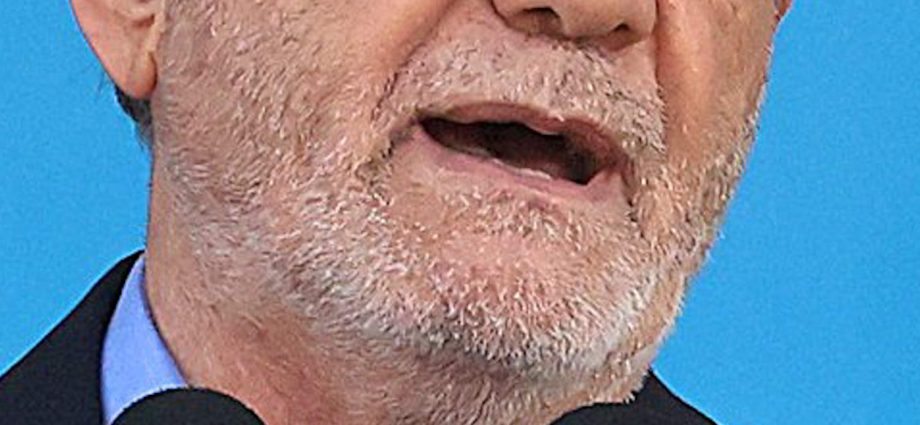 iran’s-president-rejects-unconditional-surrender