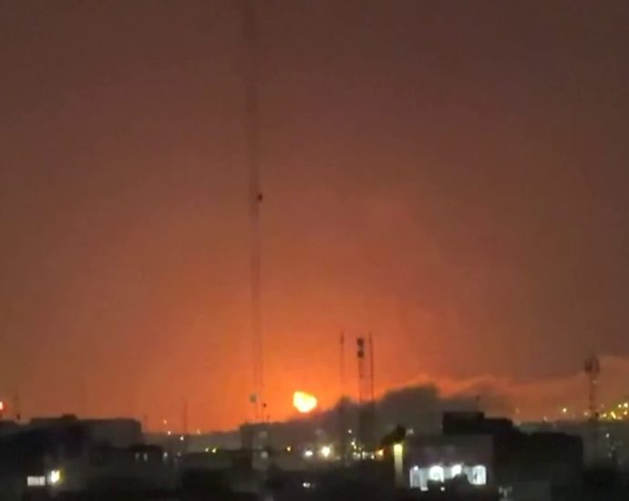 skies-above-tehran-‘turning-orange’-amid-us.-strikes