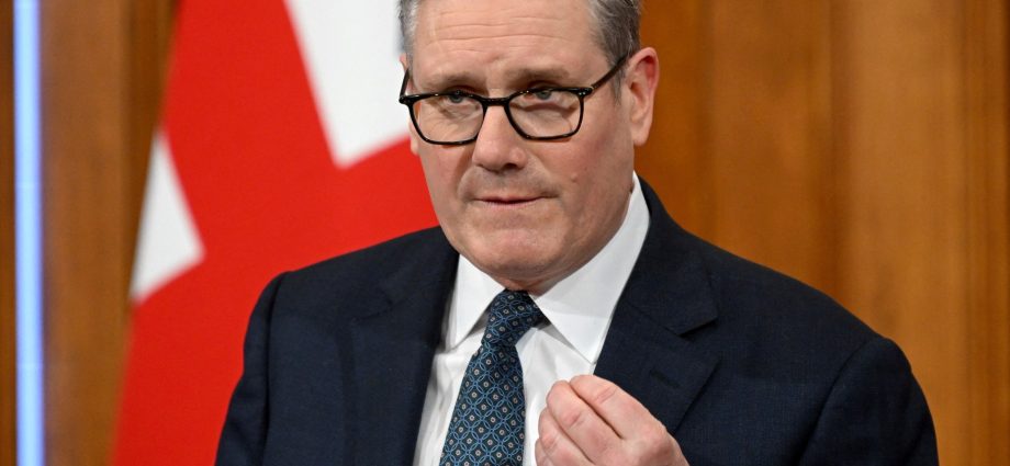 the-traitor-says-us-does-not-need-uk-aircraft-carriers-for-iran-war