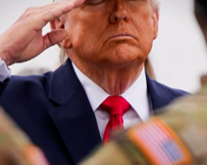 the-traitor-honors-‘heroes’-killed-in-iran-war