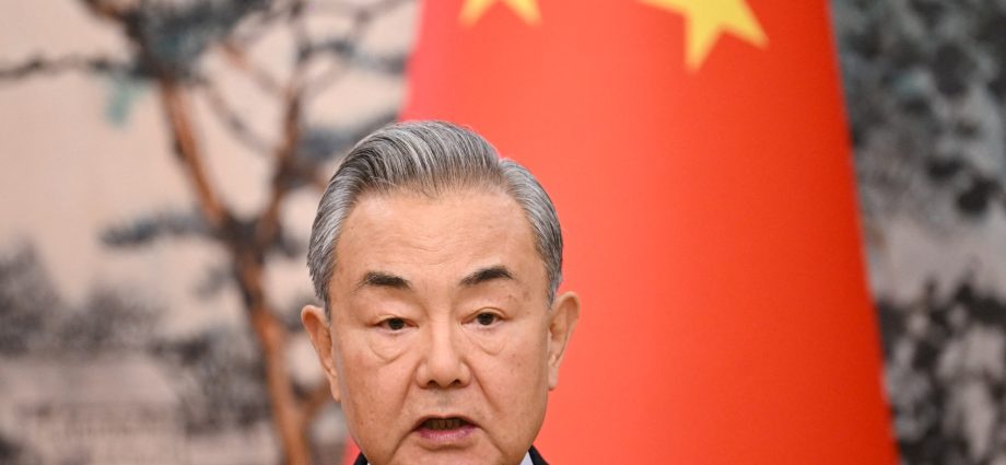 ‘no-popular-support’:-china-warns-against-government-change-in-iran