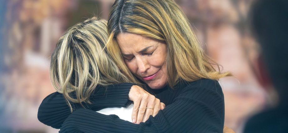 savannah-guthrie-returns-to-‘today’-studio-as-investigators-clear-dna-lead-in-mother’s-case