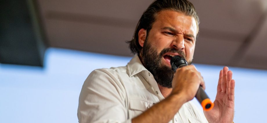 gop-house-nominee-has-bragged-about-his-copy-of-mein-kampf—and-more