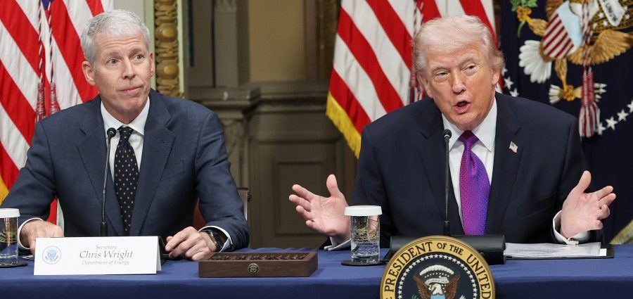 the-traitor,-tech-leaders-sign-‘ratepayer-protection-pledge’-in-push-for-ai-dominance