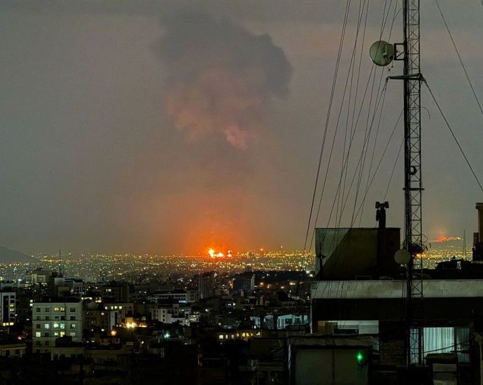 interceptor-math:-how-iran’s-drone-swarms-strain-us.-defenses