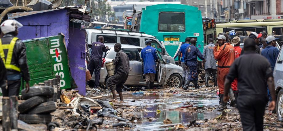 at-least-42-people-killed-in-days-of-floods-across-kenya