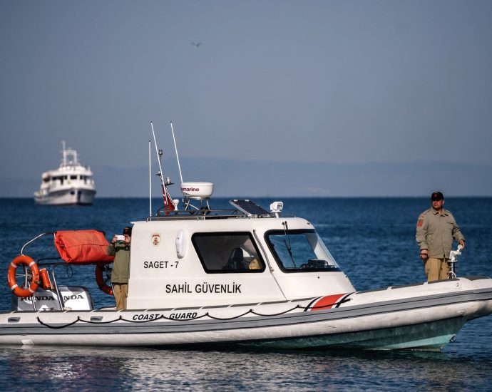 at-least-14-dead-after-migrant-boat-crashes-into-turkish-coastguard-vessel