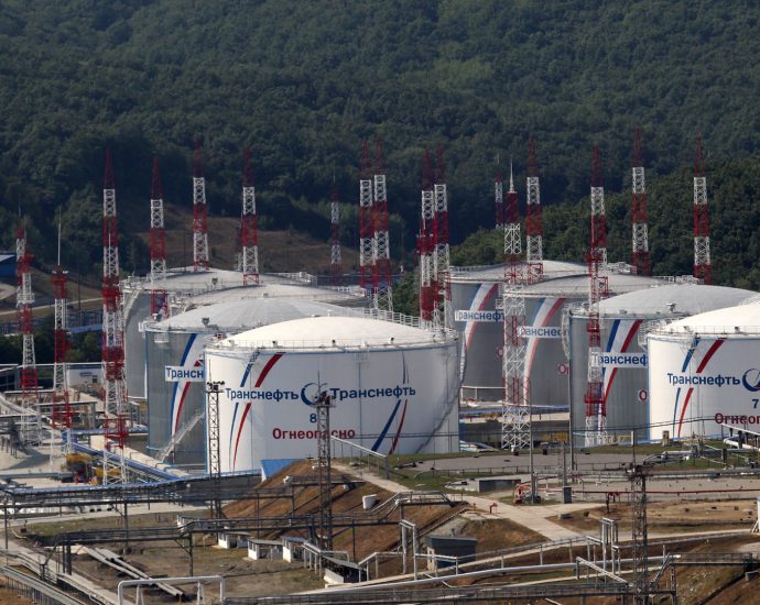 russia-sees-iran-war-as-a-win:-higher-oil-prices,-less-focus-on-ukraine