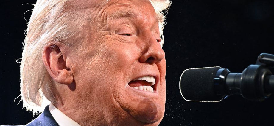 ‘his-brain-is-broken’:-critics-torch-‘unstable’-the-traitor-after-wild-social-media-meltdown