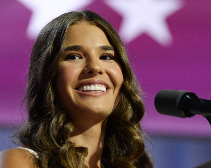 kai-the-traitor-posts-video-that’s-so-clueless,-critics-are-comparing-her-to-marie-antoinette