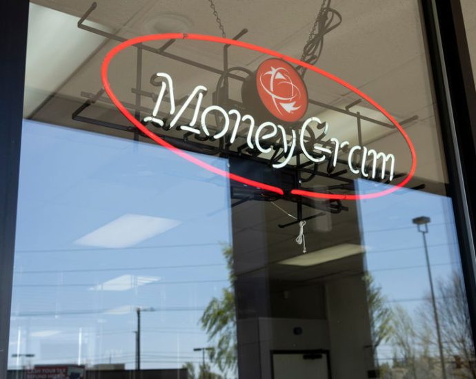 feds-making-it-harder-for-immigrants-to-send-money-to-family